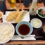 海老とイカの上天ぷら定食(天丼てんや 御徒町店)
