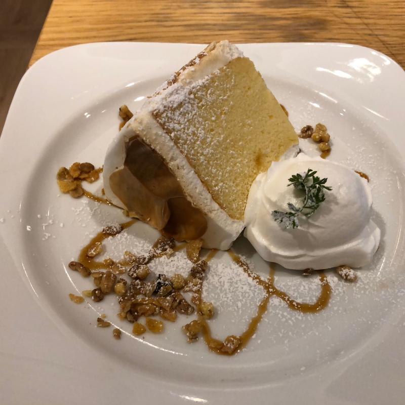 もちふわキャラメルシフォン(むさしの森珈琲 流山おおたかの森店)