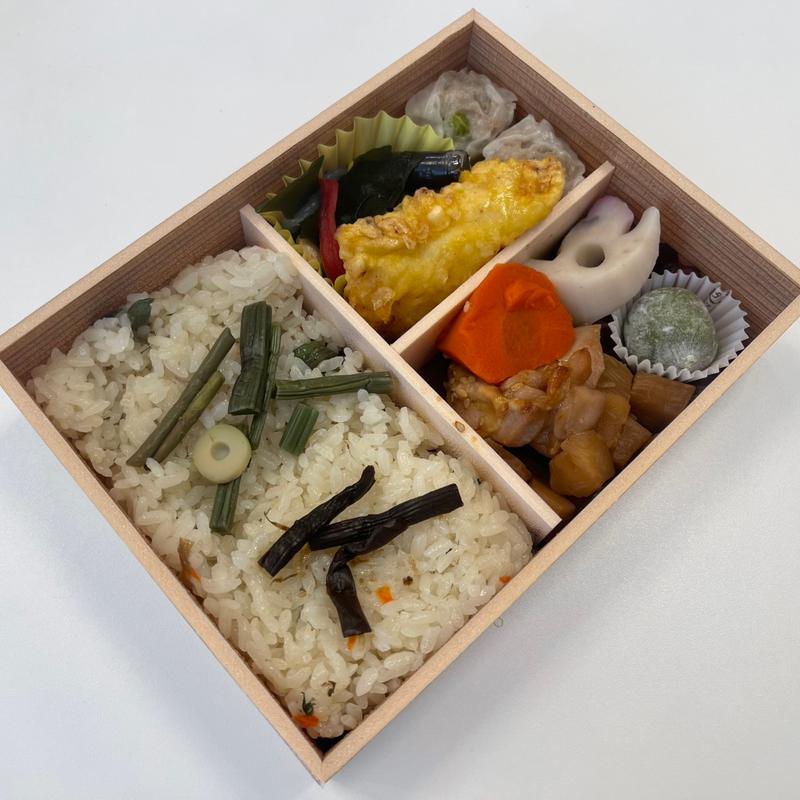 お弁当初夏(崎陽軒 桜木町駅店)