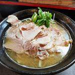 カニ×鯛×平打ち麺×肉増し(甲殻類ラーメン専門店 旧カニトン)