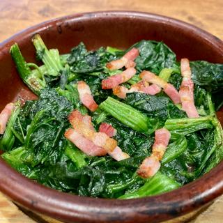 ほうれん草のガーリックバターソテー