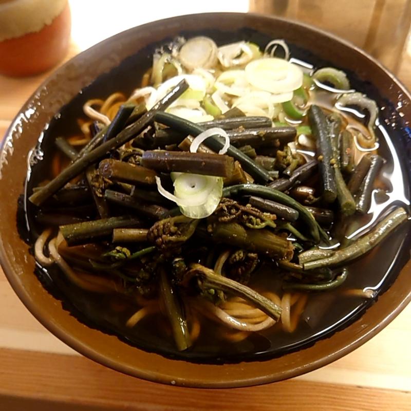 わらびそば(立喰いそば でん)