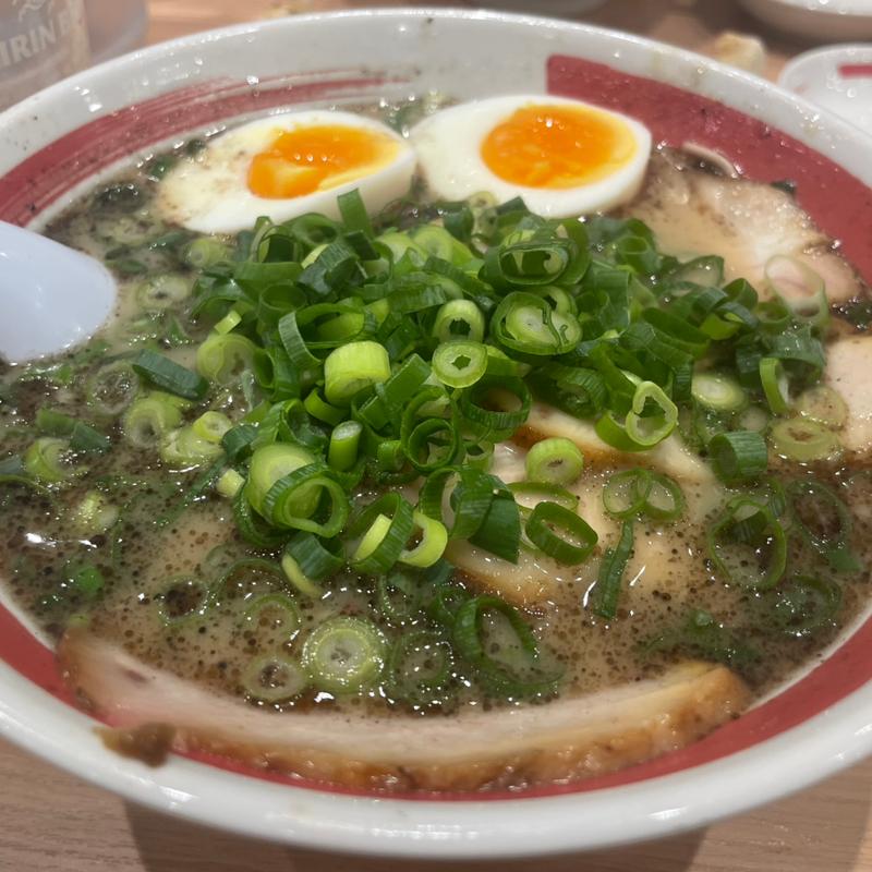 黒マー油チャーシューめん(らーめん やま勝)