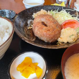 和風ハンバーグ定食(和風創作料理 銭形)