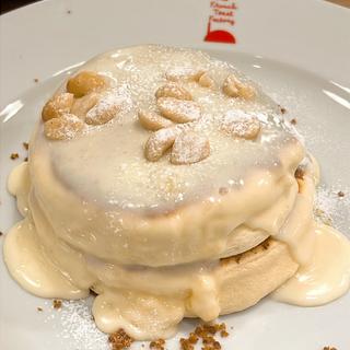 マカダミアナッツクリームパンケーキ