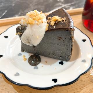 胡麻バスクチーズケーキ