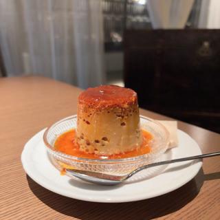 固めの自家製プリン