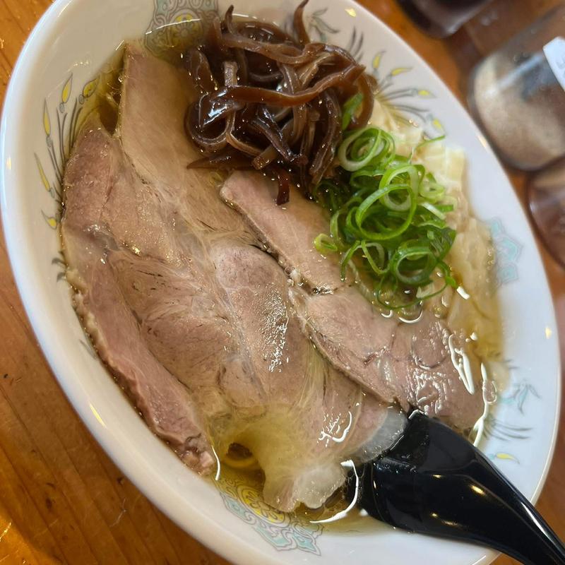 塩ワンタンラーメン(らーめん屋 平松)