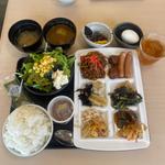 朝食ビュッフェ