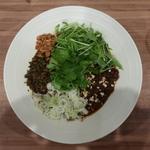 汁無し担々麺