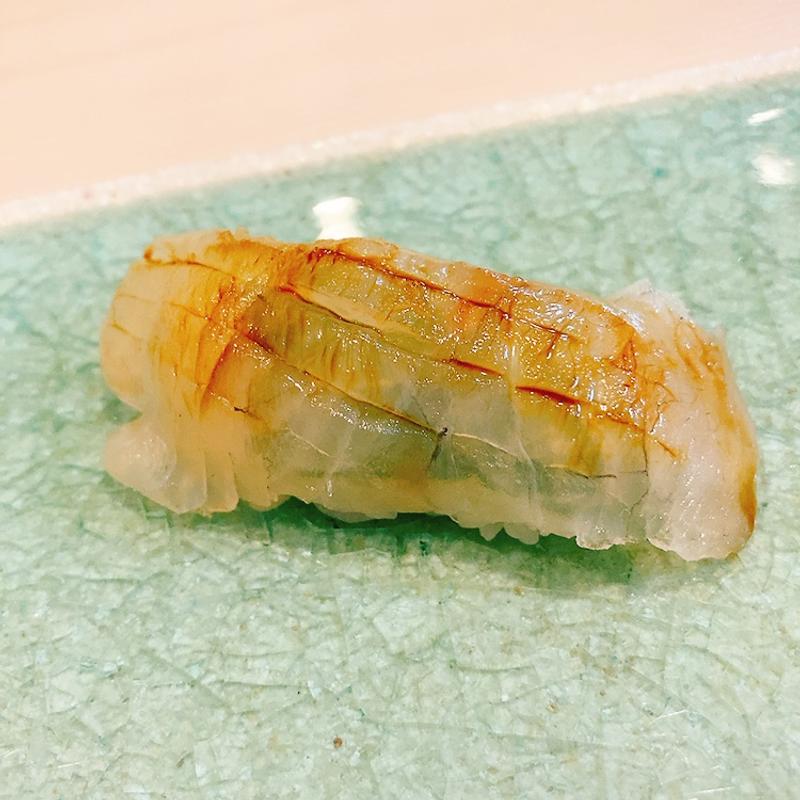 ヒラメ（おまかせランチコース）(鮨 たくつ)