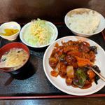 酢豚定食