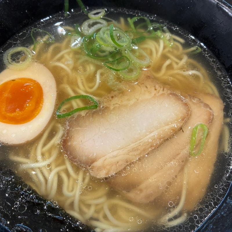 焼豚増量 厳選素材の貝節塩ラーメン(はま寿司 秋葉原駅前店)