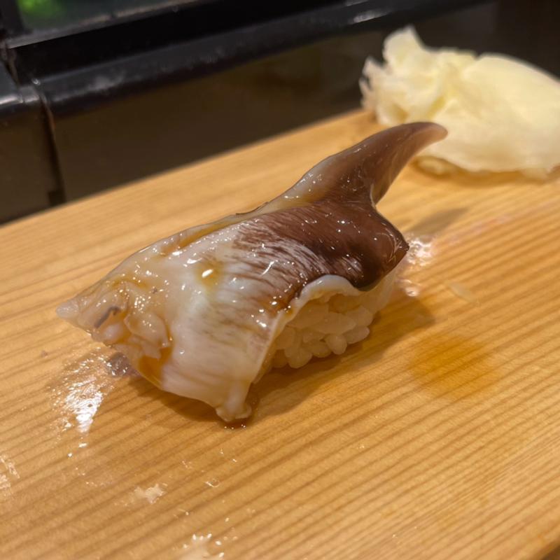 生とり貝(鮨屋とんぼ 栄店)