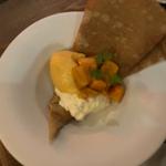 おやつのガレット(Galette and Bar On(ガレット アンド バー オン))