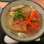 沖縄そば(みの家 天久りうぼう楽市店 （みのや）)