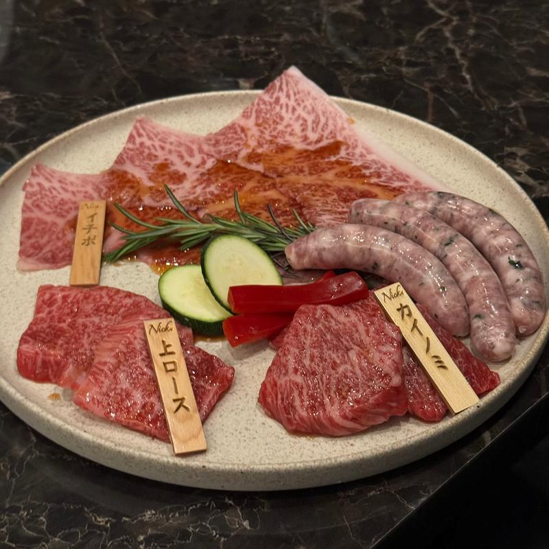 イチボ、上ロース、カイノミ、生ソーセージ(焼肉Nick錦店)