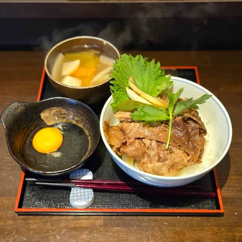 牛丼 並盛 卵(神戸牛丼 広重)