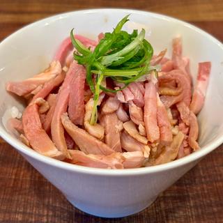 レアチャーシュー丼