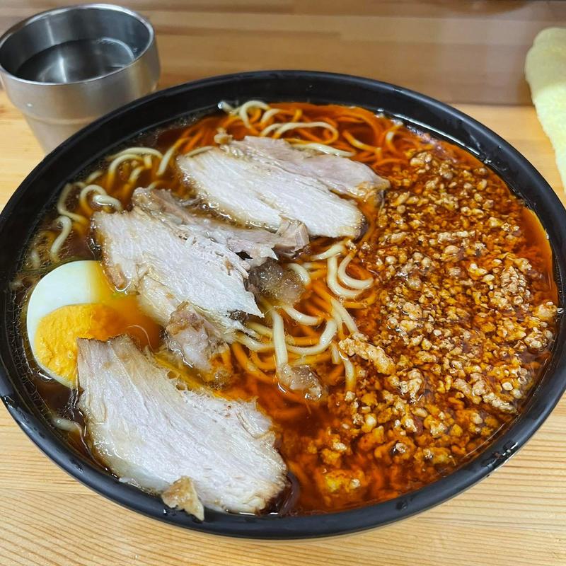 激辛ラーメン 大盛り(北大塚ラーメン)