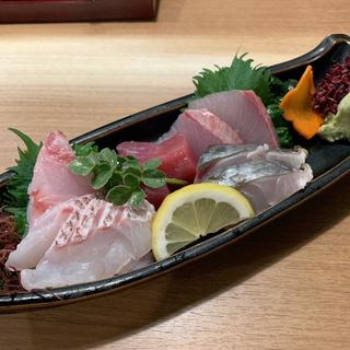 刺身盛り合わせ　一人前