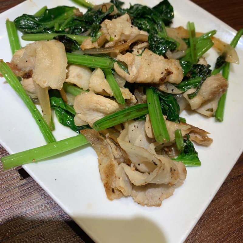 ほうれん草と豚肉旨塩炒め(清龍 池袋西口店)