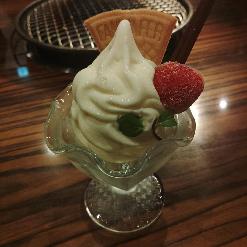 ソフトパフェ　プレーン(にくよし)