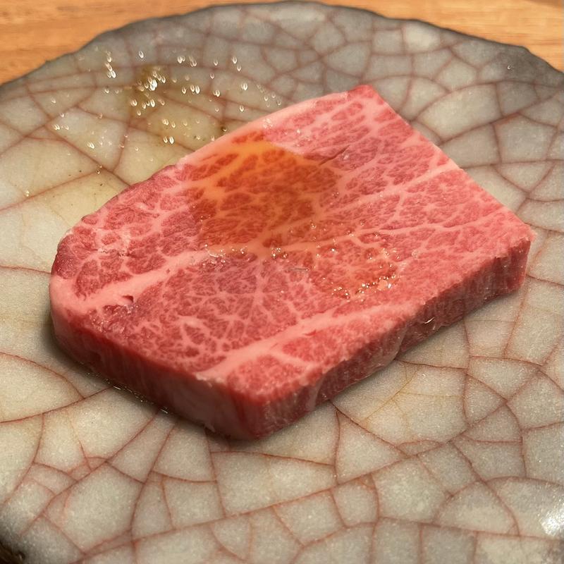 ヒレ(Yakiniku 名もなき名店へ 一切入魂一枚売り焼肉)