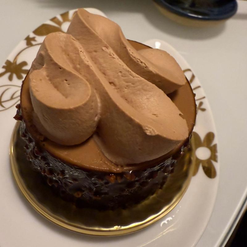 ロジェ(パティスリー・リヴレーヴ(Livrêve))