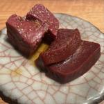 上レバー・ハツ(Yakiniku 名もなき名店へ 一切入魂一枚売り焼肉)