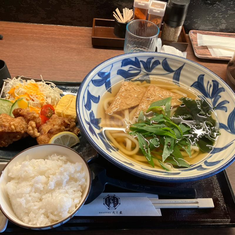 きつねうどんハーフご飯セット(だし屋)