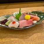 松花堂（花）(季節料理 右衛門七(よもひち))