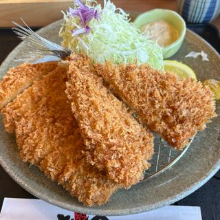 やまと豚ロース＆アジフライ定食