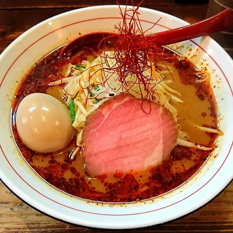 (東京味噌らーめん 鶉)