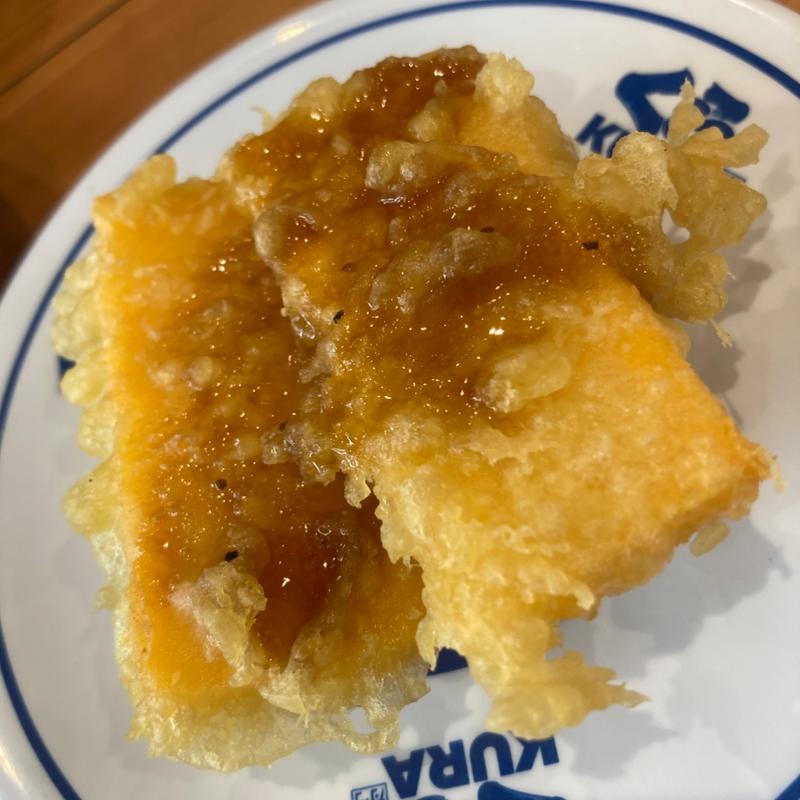 チェダーチーズ天ぷらにぎり(くら寿司 幕張店)