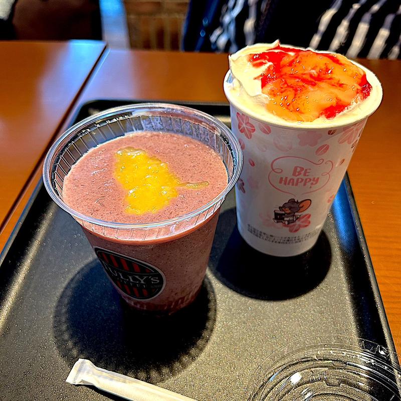 ＆TEA 桜香る  ピーチメルバロイヤルミルクティー、豆乳アサイーバナナスワークル(タリーズコーヒー エスパルいわき店)