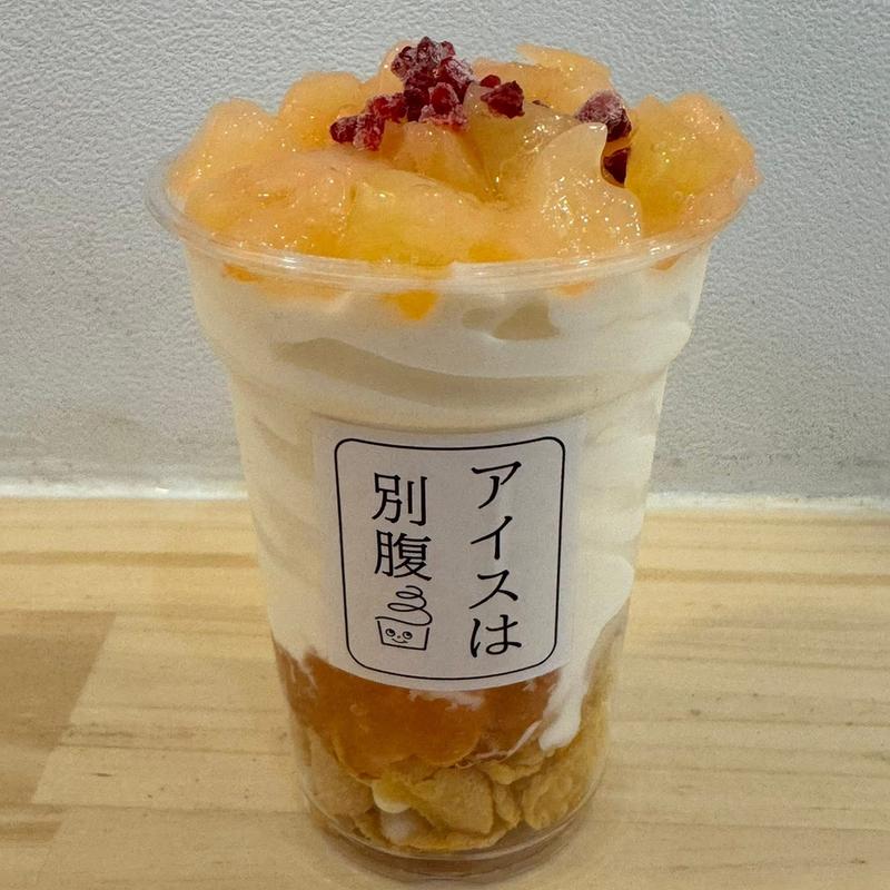 白桃ソフト(アイスは別腹 渋谷店)