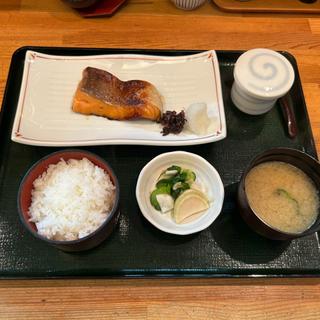 本日の焼魚定食