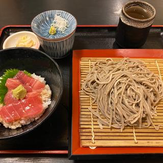鮪切り落とし丼定食(蕎麦切り きうち)