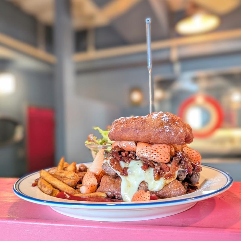 フルーツベーコンジャムバーガー裏ver.(S.B. DINER KOBE)