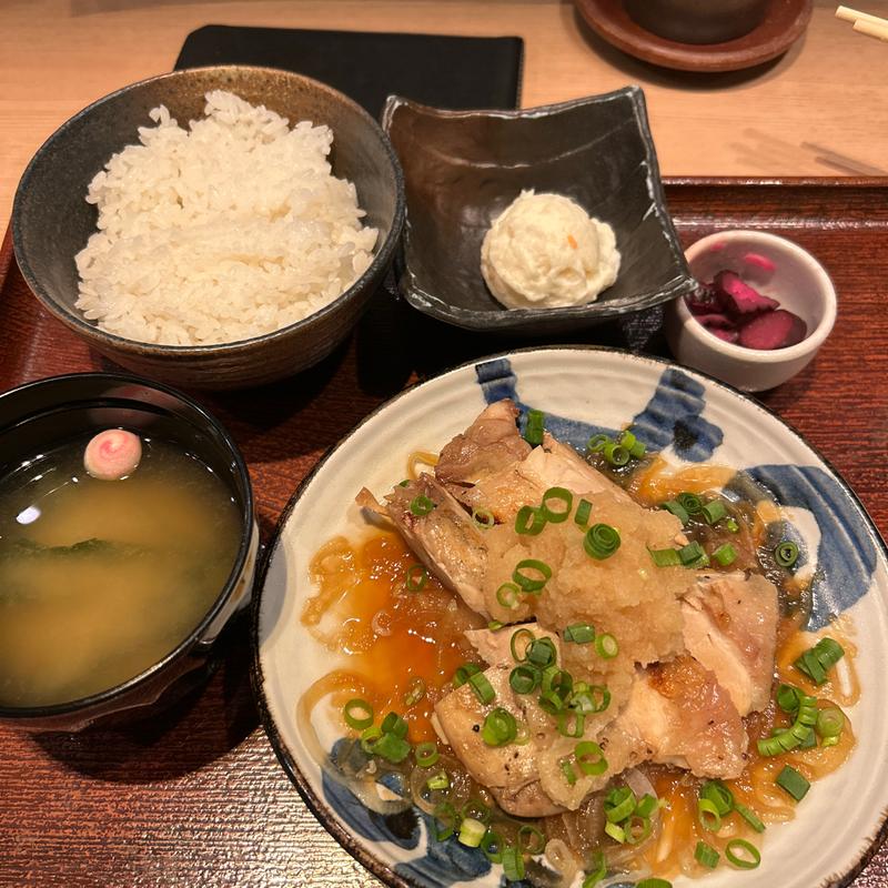 炭火焼き定食(魚吉 札幌駅前本店)