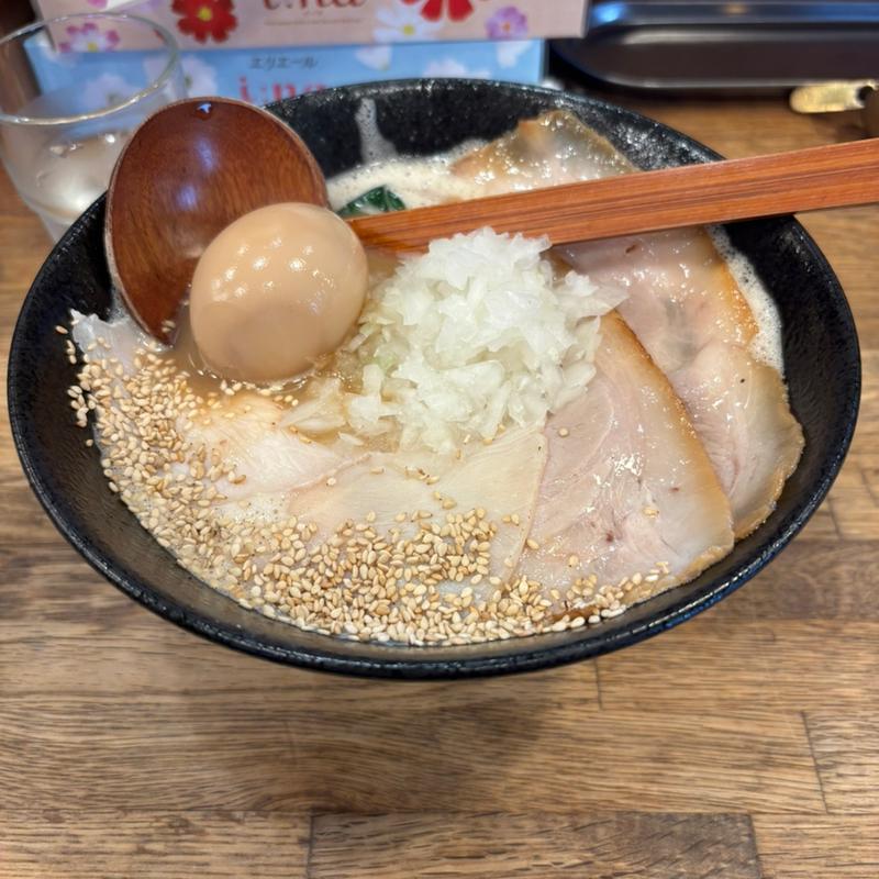 鶏白湯ラーメン　醤油(麺屋時茂)