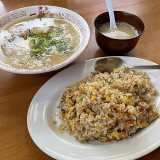 ラーメン 焼きめし