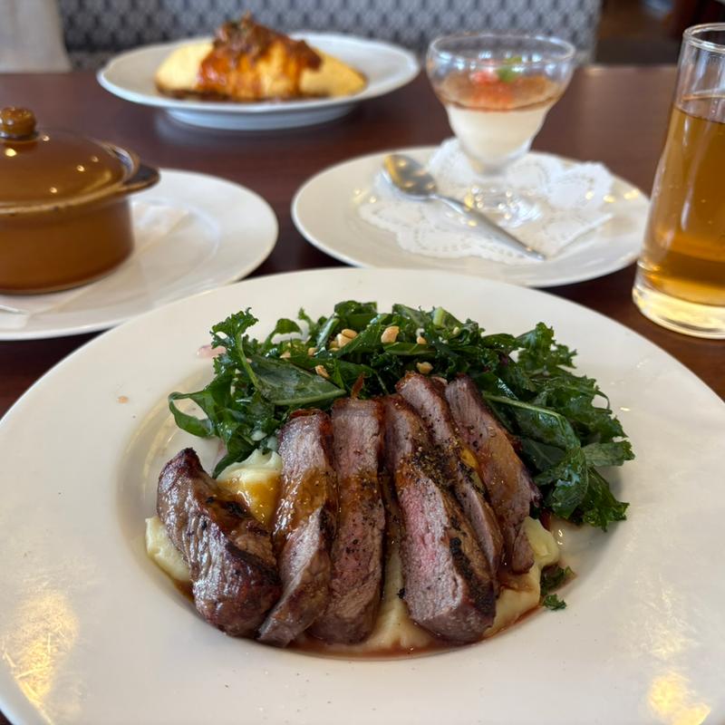 75gアンガスサーロインステーキサラダ(ロイヤルホスト若柴店)