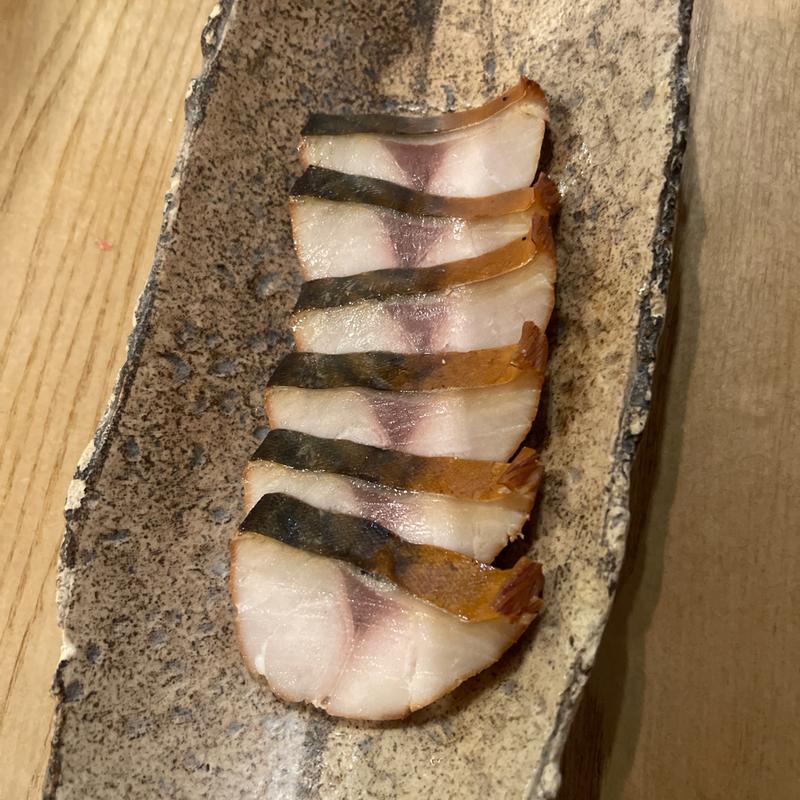 鯖の燻製(居酒屋 いちき 若葉本店)