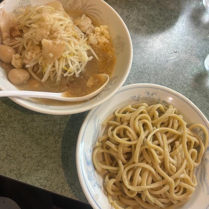 つけ麺(ラーメン二郎 新宿小滝橋通り店)