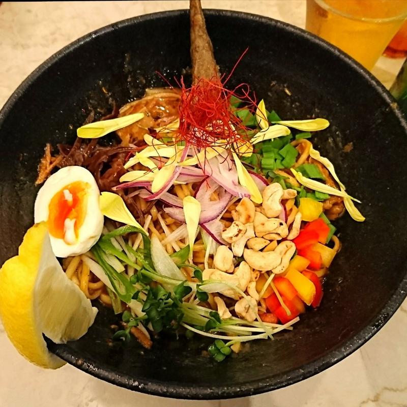 (スパイスラーメン 点と線.)