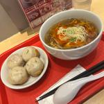 焼き小籠包 4個(上海名物焼き小籠包専門店・弄堂（ロンタン） 鶴橋FC店)