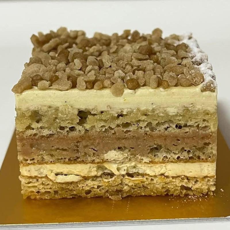 ムッシュスギマタ(パティスリーパクタージュ)