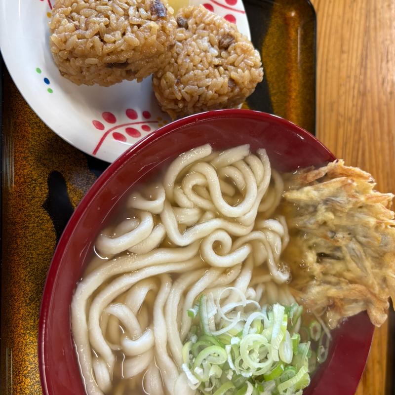 かしわオニギリ(おくのうどん店 )